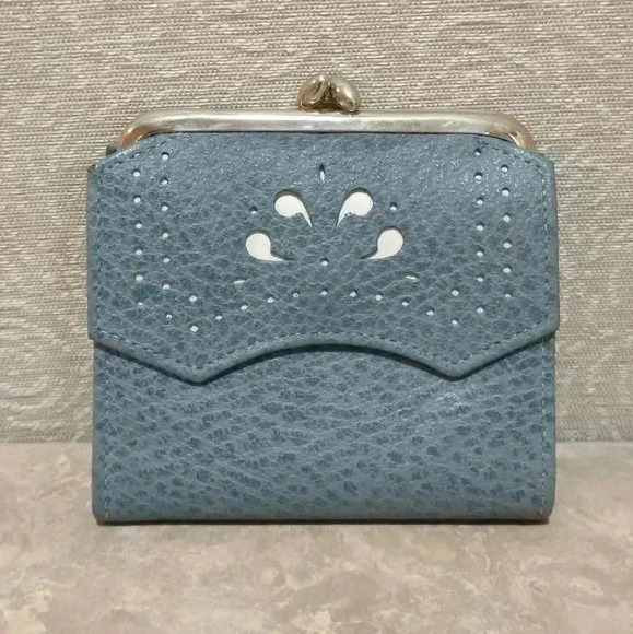 Princess Garland leather blue trifold wallet with snap closure Vintage - Picture 1 of 7